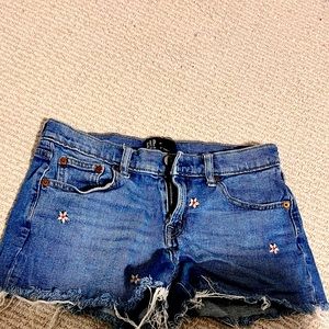 Gap Shorts